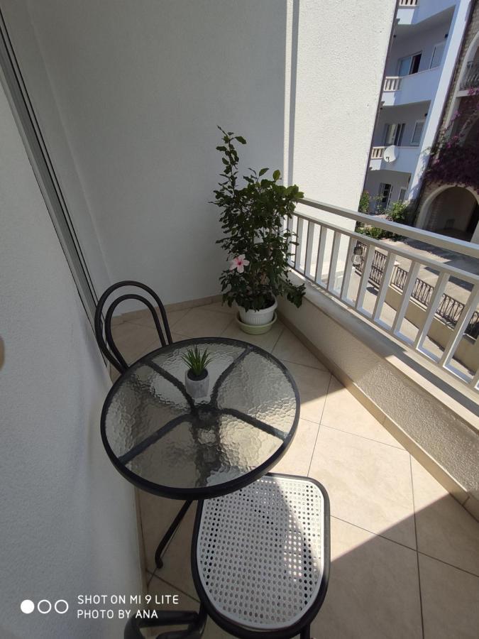 Apartments Jadranka Makarska Exterior foto