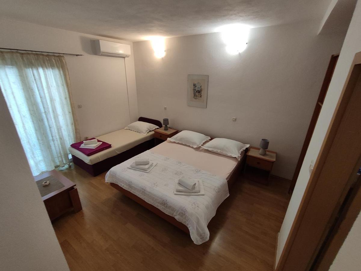 Apartments Jadranka Makarska Exterior foto
