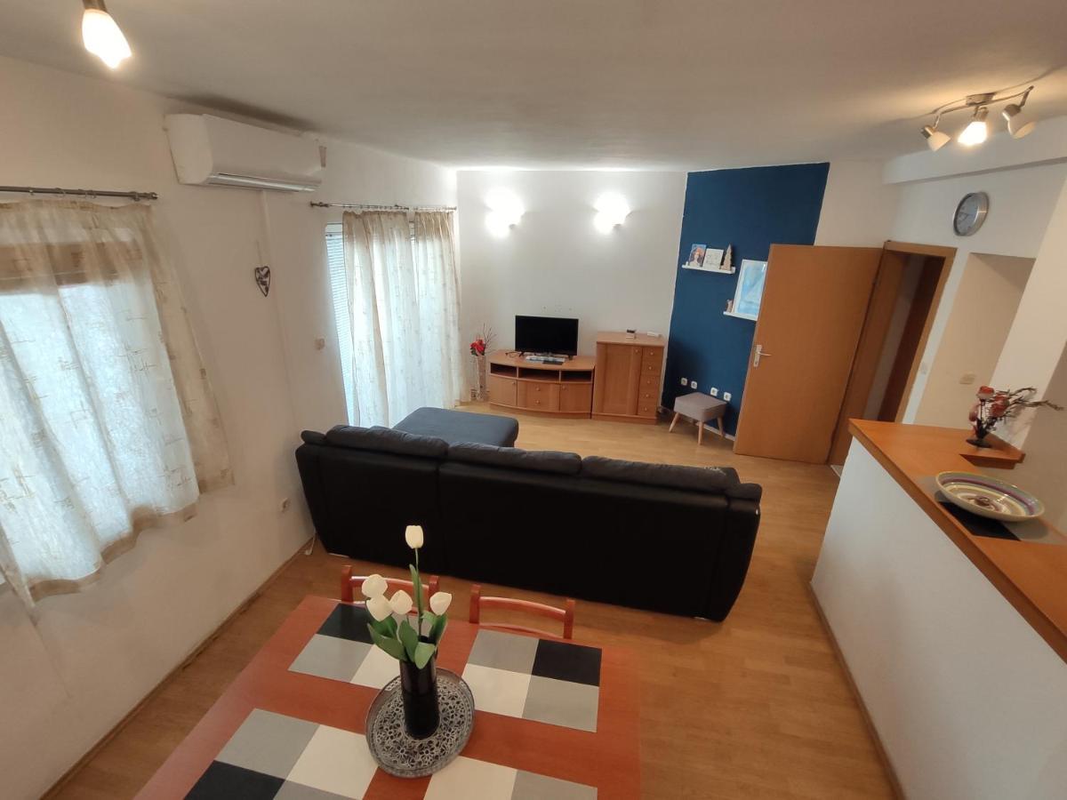 Apartments Jadranka Makarska Exterior foto