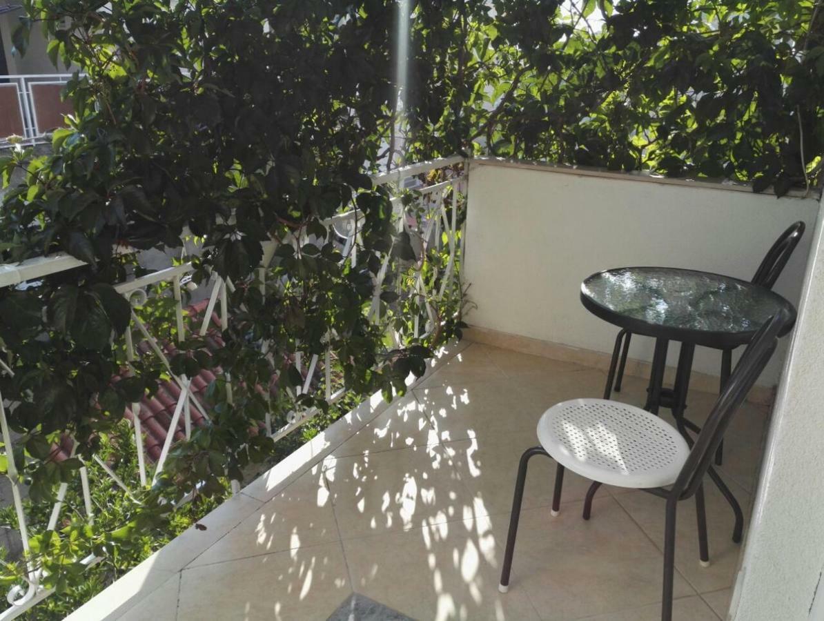 Apartments Jadranka Makarska Exterior foto